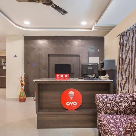 Oyo 10373 Apartment The Icon Homes Haydarabad Dış mekan fotoğraf